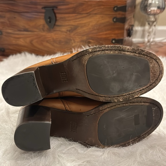 Frye Boots Cognac  size 8 pre-owned. - Picture 3 of 10